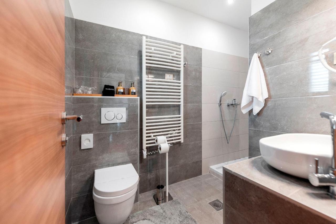 Villa B&B Marina & Parking Free Ρόβινι Εξωτερικό φωτογραφία