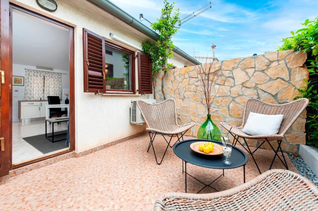 Villa B&B Marina & Parking Free Ρόβινι Εξωτερικό φωτογραφία